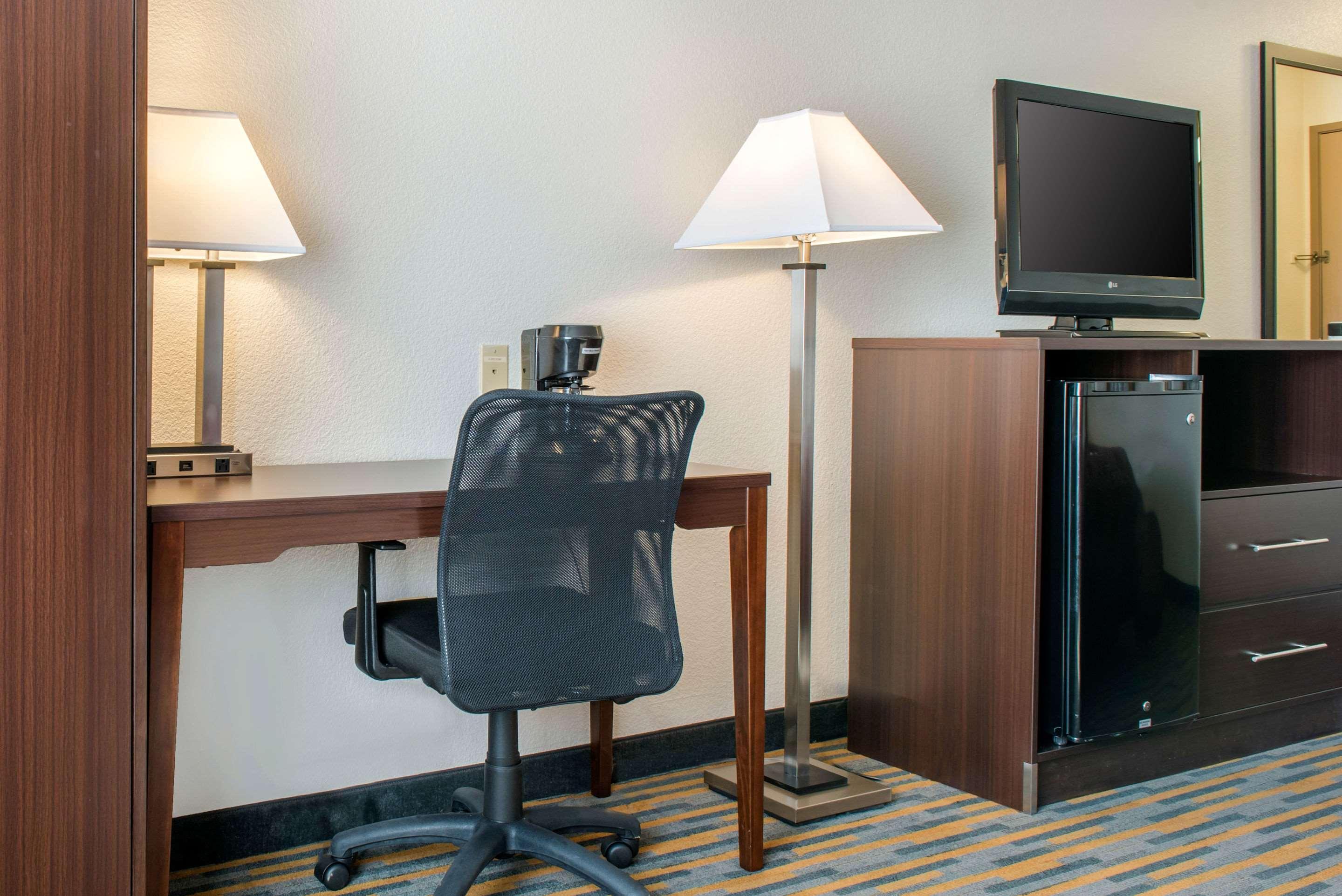 Quality Inn Noblesville-Indianapolis Екстериор снимка